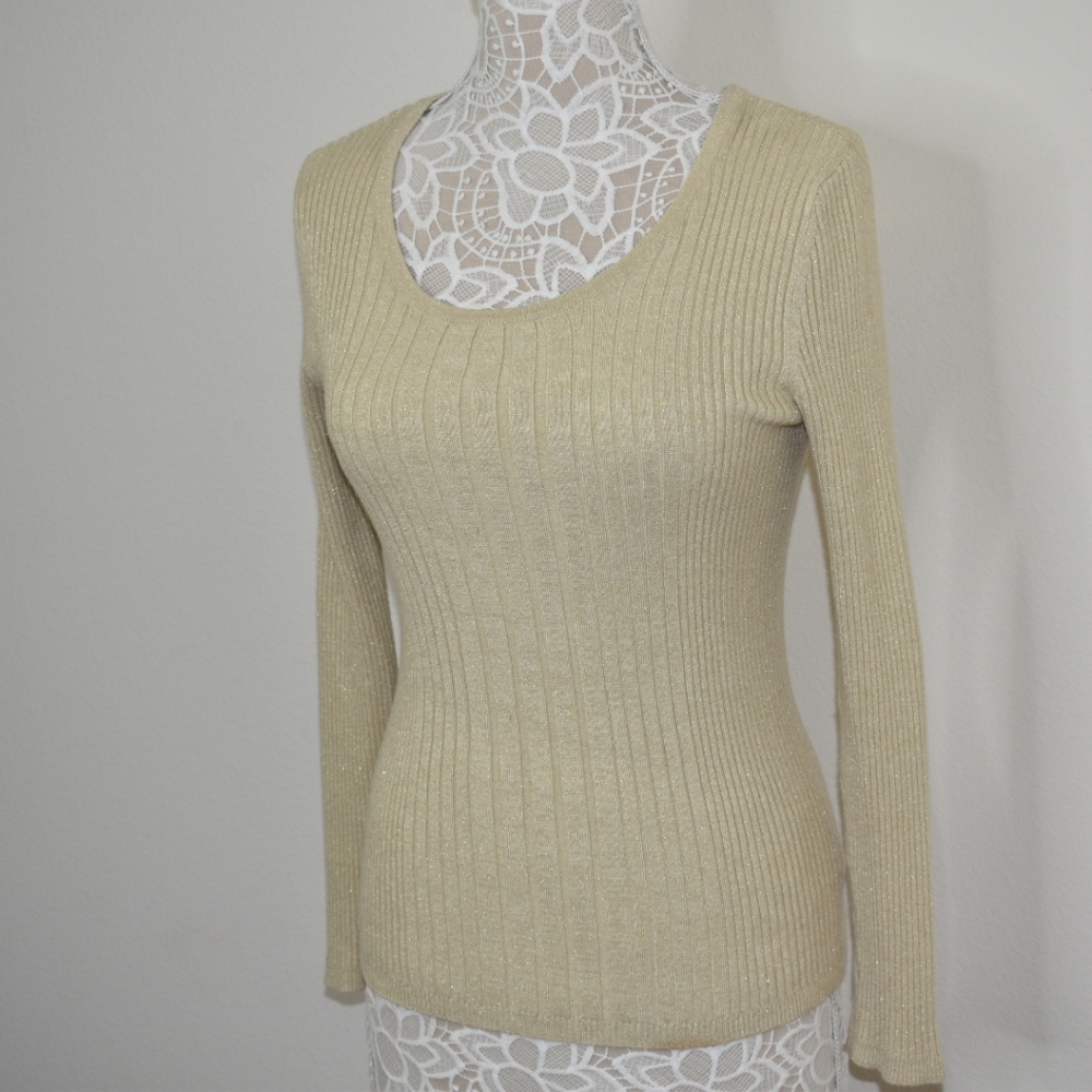 212 Collection Gold Ribbed Sweater - Picture 2 of 7